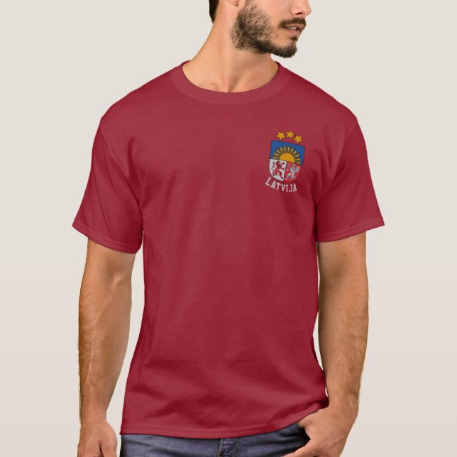 Jackande av Lettlands arm T Shirt (Framsida)