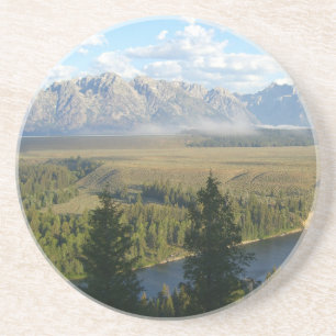 Jackson Hole-bergen och floden Underlägg