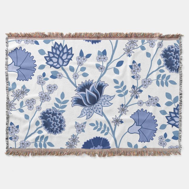 Jacobean Blommigt Lg Mönster Blue on White Filt (Framsidan)