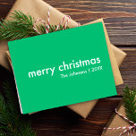 Jade Grönt jul | Vibrant Trendig minimal Helgkort<br><div class="desc">Ett kort för hälsning i snyggt "god jul" med modern typografi i vitt på en klarsynt grönt i en minimalistisk "skandi"-skandal, stil. Kortet kan vara lätt att personlig med din egen Julhälsningar, familjen namn och året för att skapa ett riktigt beställt julklapp för helgdag under festsäsongen! Det inre budskapet "Önskar...</div>
