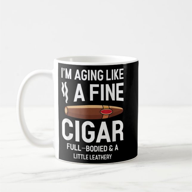 Jag åldras som en Bra Cigar Funny Cigar Smoker Kaffemugg (Vänster)