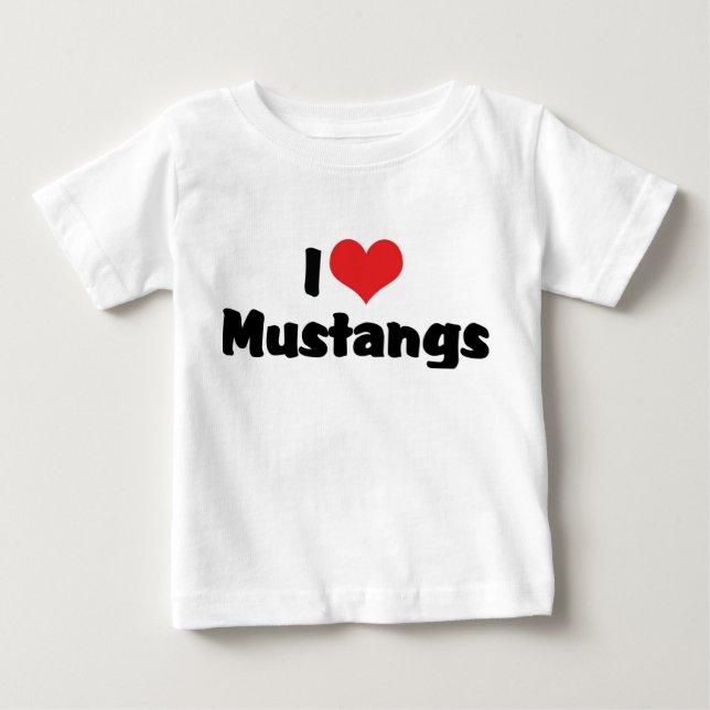 Jag älskar Heart Mustangs - Hästälskare T-shirt (Framsida)