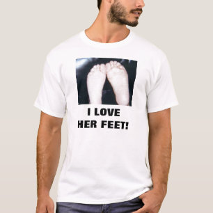 JAG ÄLSKAR HENNE FOT! T-SHIRT
