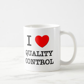 Jag älskar kvalitets- kontrollerar kaffemugg
