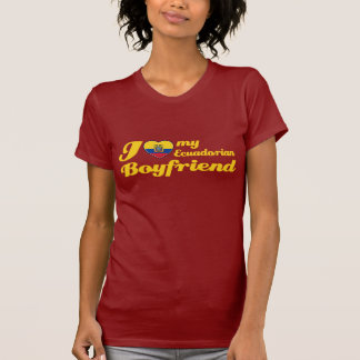 Jag älskar min ecuadorianska pojkvän t-shirt