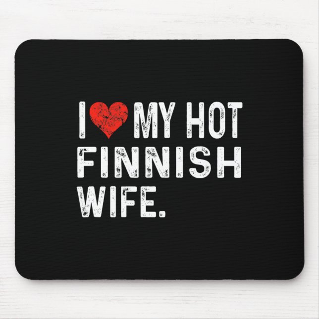 Jag älskar min heta finska fru - Distressed Heart  Musmatta (Framsidan)