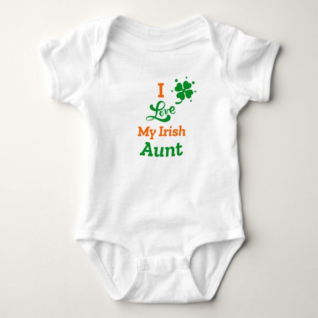 jag älskar min irländska faster St. Patrick's Day  T Shirt (Framsida)