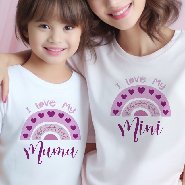 Jag älskar min Mini Boho Rainbow Matchande Mamma M T Shirt (Mommy and Me tees with sweet rainbow design .. mom and kid shirts sold separately)