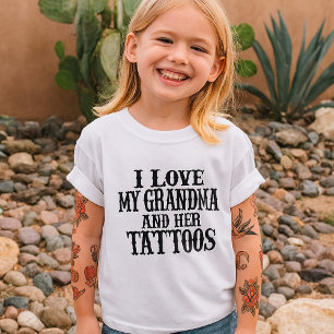 Jag älskar min mormor och hennes tatueringar t shirt