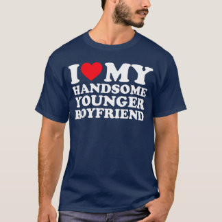 Jag älskar min stiligare yngre pojkvän BF vän T Shirt