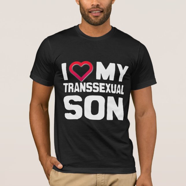JAG ÄLSKAR MIN TRANSSEXUALSON - VIT T-SHIRT (Framsida)