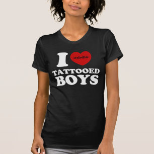 jag älskar tatuerade pojkar t shirt