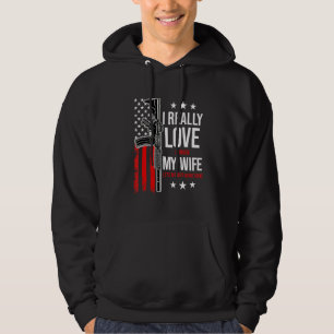Jag älskar verkligen när min fru låter mig köpa fl hoodie