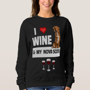 Jag älskar vin och min Nova Scotia Duck Dog Mamma T Shirt