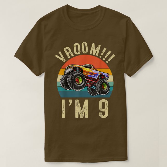 Jag är 9 år gammal Vroom 9 Födelsedagsfest Lastbil T Shirt (Design framsida)