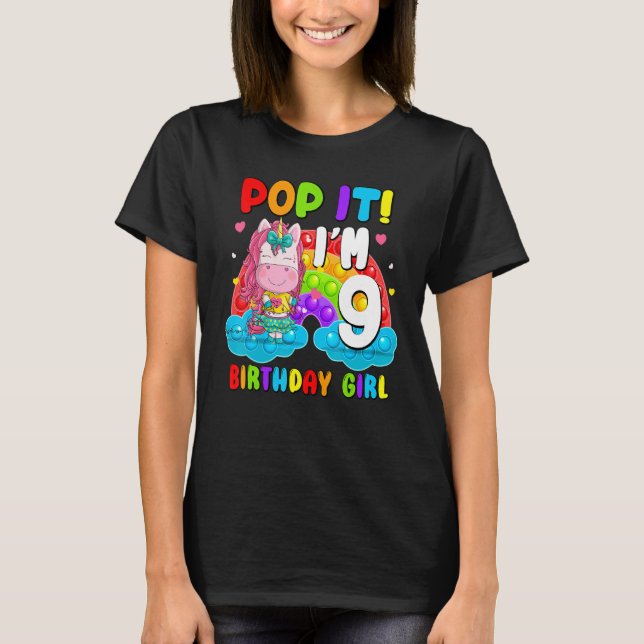 Jag är 9-dagars flicka på Leksaker-grafik. T Shirt (Framsida)