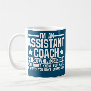Jag är assistent tränare. kaffemugg