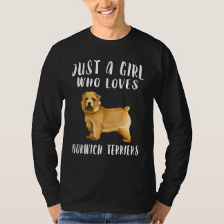 Jag är bara en flicka som Kärlek Norwich Terriers T Shirt