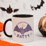 Jag är bara en liten batty Funny Halloween Fladder Mugg<br><div class="desc">Redo att slå på Halloween? Den här "Jag är bara en liten batty"-lustiga Halloween-skjortan är perfektens roliga pun för ditt skämt firande. Med en söt fladdermus-design är det en underbar presentidé för Halloween älskare.</div>