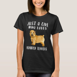Jag är bara en tjej som älskar Norwich Terrier Hun T Shirt