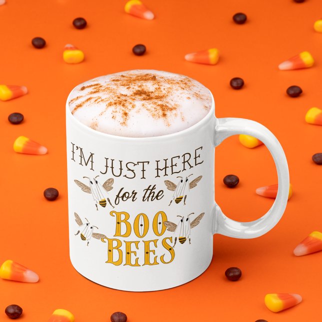 Jag är bara här för humlorna Rolig Halloween Kaffemugg (Skapare uppladdad)