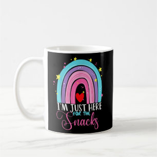 Jag är bara här för Snacks Rainbow Women Footbal Kaffemugg