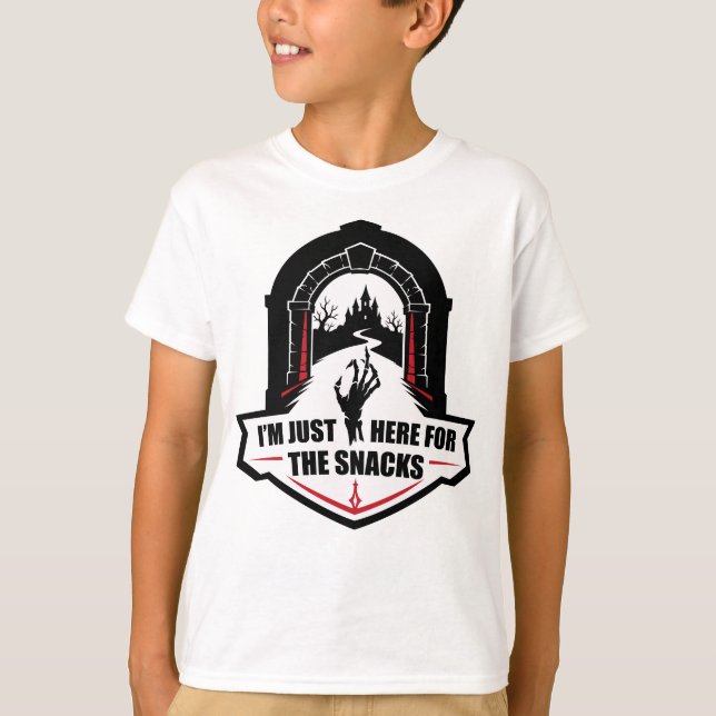 "JAG ÄR BARA HÄR FÖR SNACKS"  T SHIRT (Framsida)