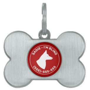 Jag är blind - Hund med slutna ögon och spetsade ö ID-bricka Husdjur