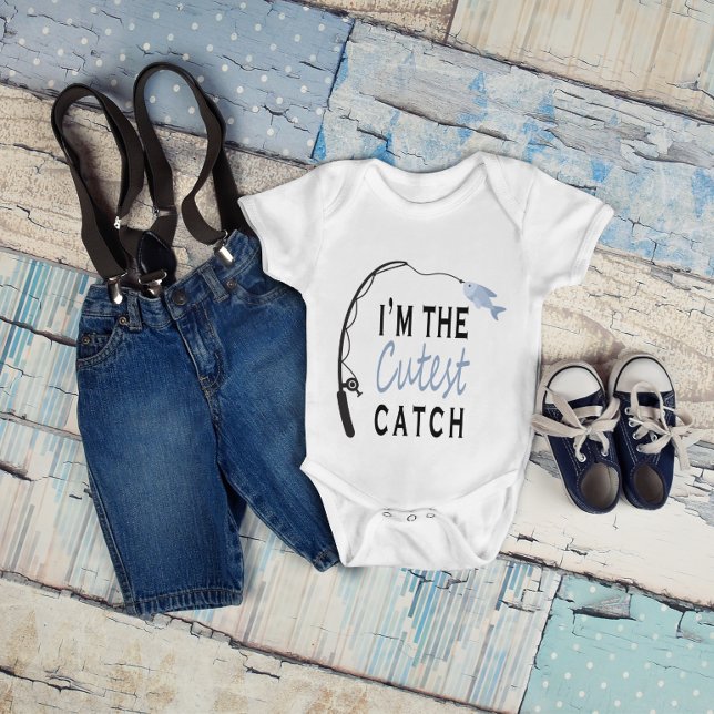 Jag är Cutest Catch Funny Fishing T Shirt (Skapare uppladdad)