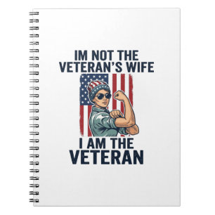Jag Är Den Veteraniska Patriotiska Kvinnan Veteran Anteckningsbok