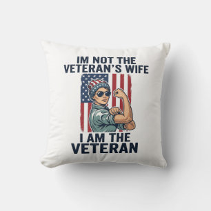 Jag Är Den Veteraniska Patriotiska Kvinnan Veteran Kudde