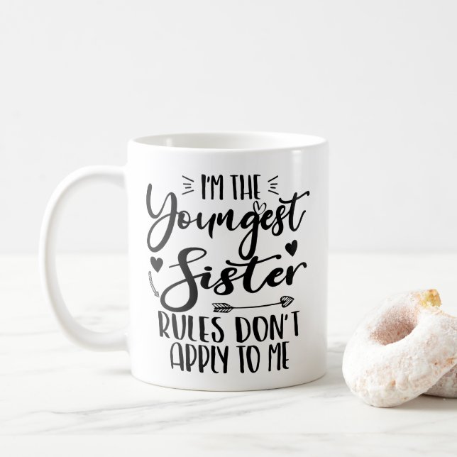 Jag är den yngsta syster Regler inte gäller mig Kaffemugg (Med munk)