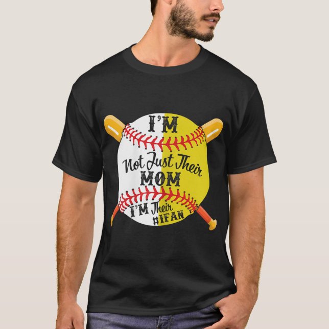 Jag är deras första Fläkt-softball Baseball Mamma T Shirt (Framsida)
