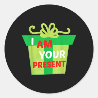 Jag Är Ditt Nuvarande Present T-Shirt Runt Klistermärke