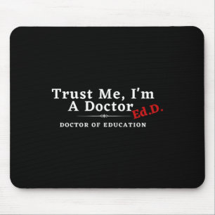 Jag är Doktor Doktor av Education Ed.d Edd Musmatta