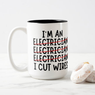 Jag är elektriker och skär två-tonkaffe Mugg
