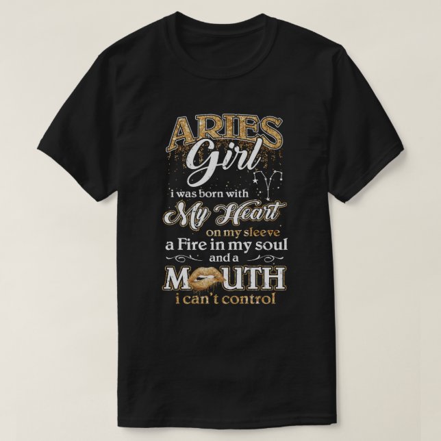 Jag är en Aries Girl Lipstick Mars. T Shirt (Design framsida)