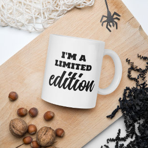 Jag är en Begränsad utgåva med fetstil och skriptb Kaffemugg