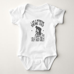 Jag är en bergsbiking Pappa Funny för Cyclist T Shirt