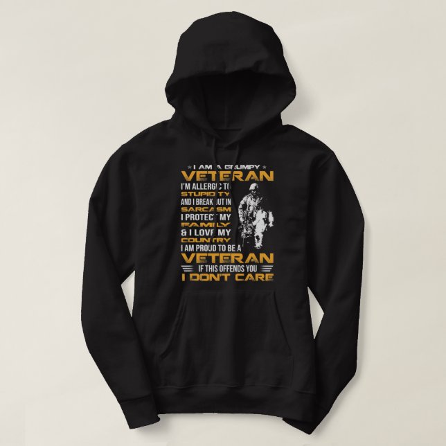 Jag är en grumpy Veteran stolt över att vara veter Hoodie (Design framsida)