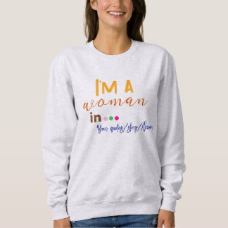 Jag är en kvinna i … Minimalt Citat T Shirt