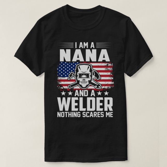 Jag är en NANA och en walder inget Skrämmer mig T Shirt (Design framsida)