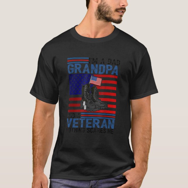Jag är en Pappa granpa och ett veteranskt inget Sk T Shirt (Framsida)