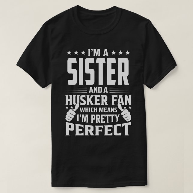 Jag är en SISTER och Husker Fläkt som Elak jag är  T Shirt (Design framsida)
