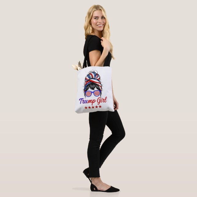 Jag är en Trump Girl, Messy Bun-val 2024 Tygkasse (På modell)