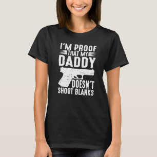 Jag är ett bevis på att pappa inte skjuter tomrum t shirt