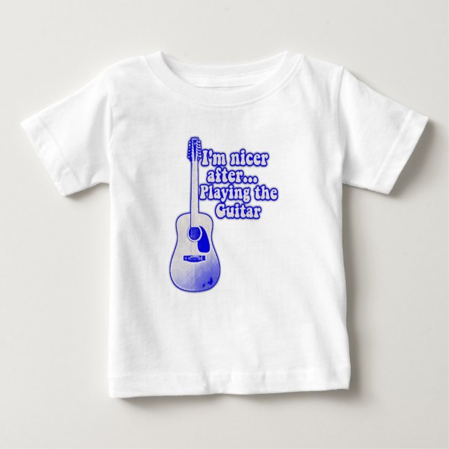 Jag är finare efter att ha spelat gitarren t shirt (Framsida)