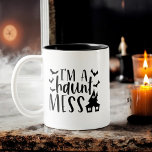 Jag är Haunt  Funny Womens Halloween Två-Tonad Mugg<br><div class="desc">Firar Halloween med ett skratt med vårt "Jag är en Haunt ". Lustigt dams Halloween tvåtonkaffe Mugg! Den här leksaken i mugg har en svart och vit chic med den humoristiska frasen i snyggt typografi, perfekt för att lägga till lite smak roligt till morgonrutinen. Det är både mikrovågsugn och diskmaskin...</div>