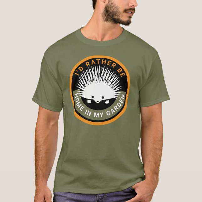 Jag är hemma i min Garden Cute Hedgehog T Shirt (Framsida)