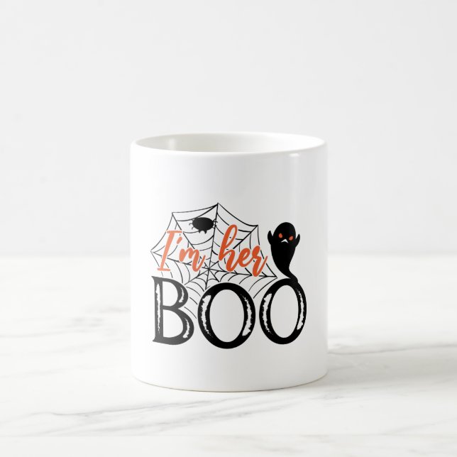 Jag är hennes Boo Funny Coola Halloween Ghost Kaffemugg (Center)